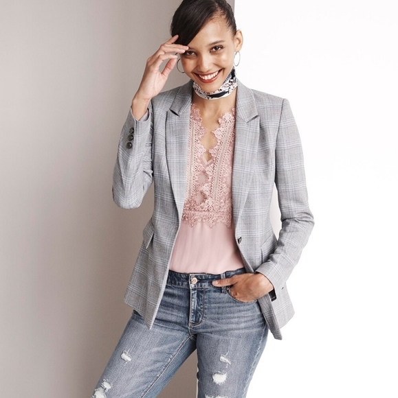 White House Black Market Amara Shell Tank - Picture 1 of 8